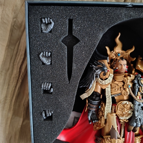 Warhammer The Horus Heresy ConstantinValdor 1/18 Action Figure JOYTOY Incomplete - Picture 5 of 16